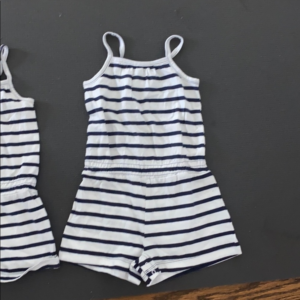 1 or 2 Gap Romper 2T
